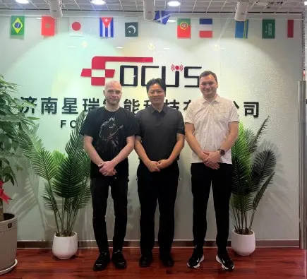 Углубляйте международное сотрудничество и создавайте взаимовыгодное будущее — наша компания проводит деловые обмены с руководителями высшего звена российских партнеров