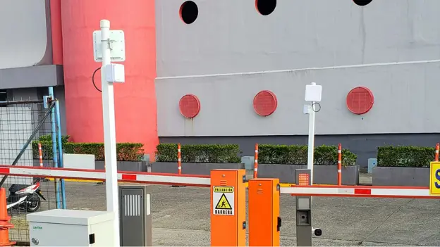 Парковочный Считыватель U (10)